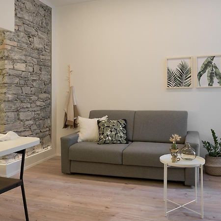 Exclusive Green Apartment - City Center - Como - Near Station Szoba fotó